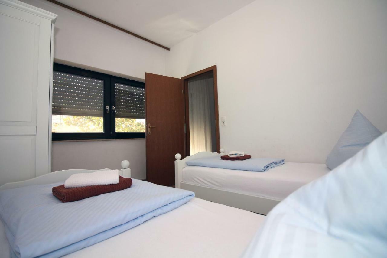 Apartmani Amado/Lozic Zara Esterno foto